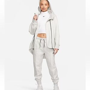 Nike Women's Light Gray Joggers